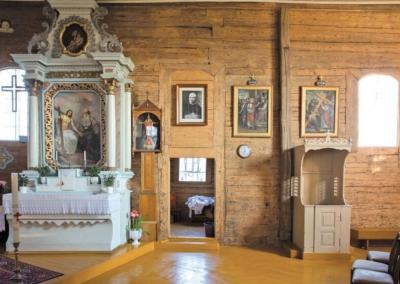 Bažnyčios ilgus metus kaimuose buvo ne tik dvasinio, bet ir kultūrinio gyvenimo, bendruomeniškumo lopšiu. Tačiau šiandien daug šių regionų šventovių stovi apleistos./BNS Andriaus Ufarto nuotr.